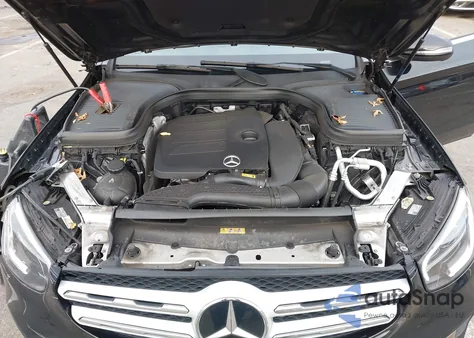 2021 Mercedes-Benz Glc 300 4Matic Suv z USA, uszkodzony, nr VIN W1N0G8EB0MF881816